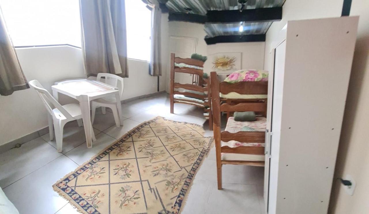 Rio Guesthouse - Um Quarteirao Da Praia De Copacabana Rio de Janeiro Kültér fotó